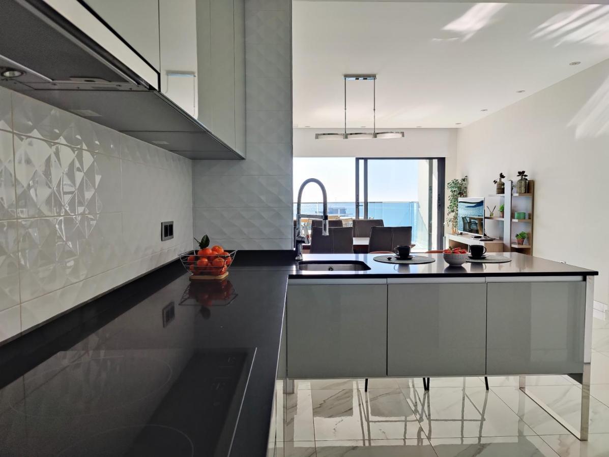 Sunset Drive Superb Apartment بينايدورم المظهر الخارجي الصورة