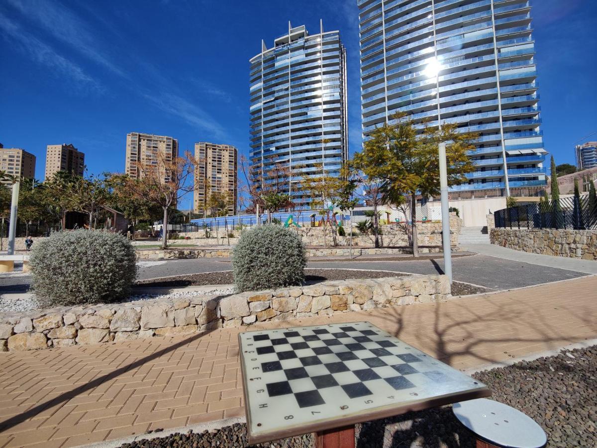 Sunset Drive Superb Apartment بينايدورم المظهر الخارجي الصورة
